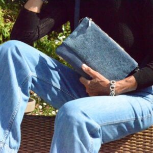 CAMILLA Pochette bandoulière bleue jean